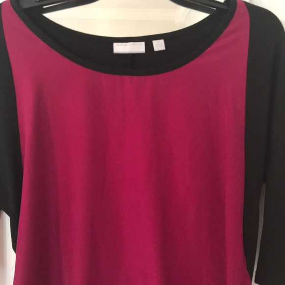 New York and company top - Picture 2 of 3